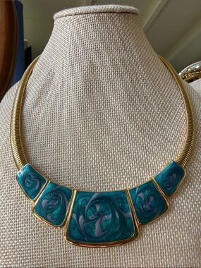 Gold-Tone Necklace with Teal Swirl Enamel Panels & fold over clasp - 16”